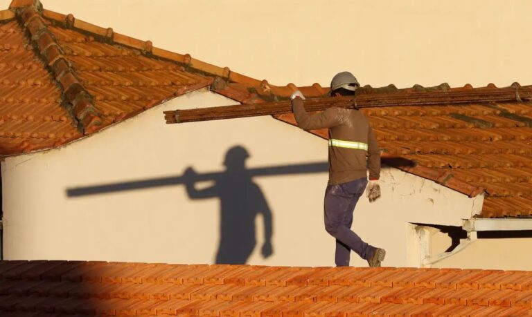 Caged: Brasil criou quase 432 mil empregos formais em fevereiro